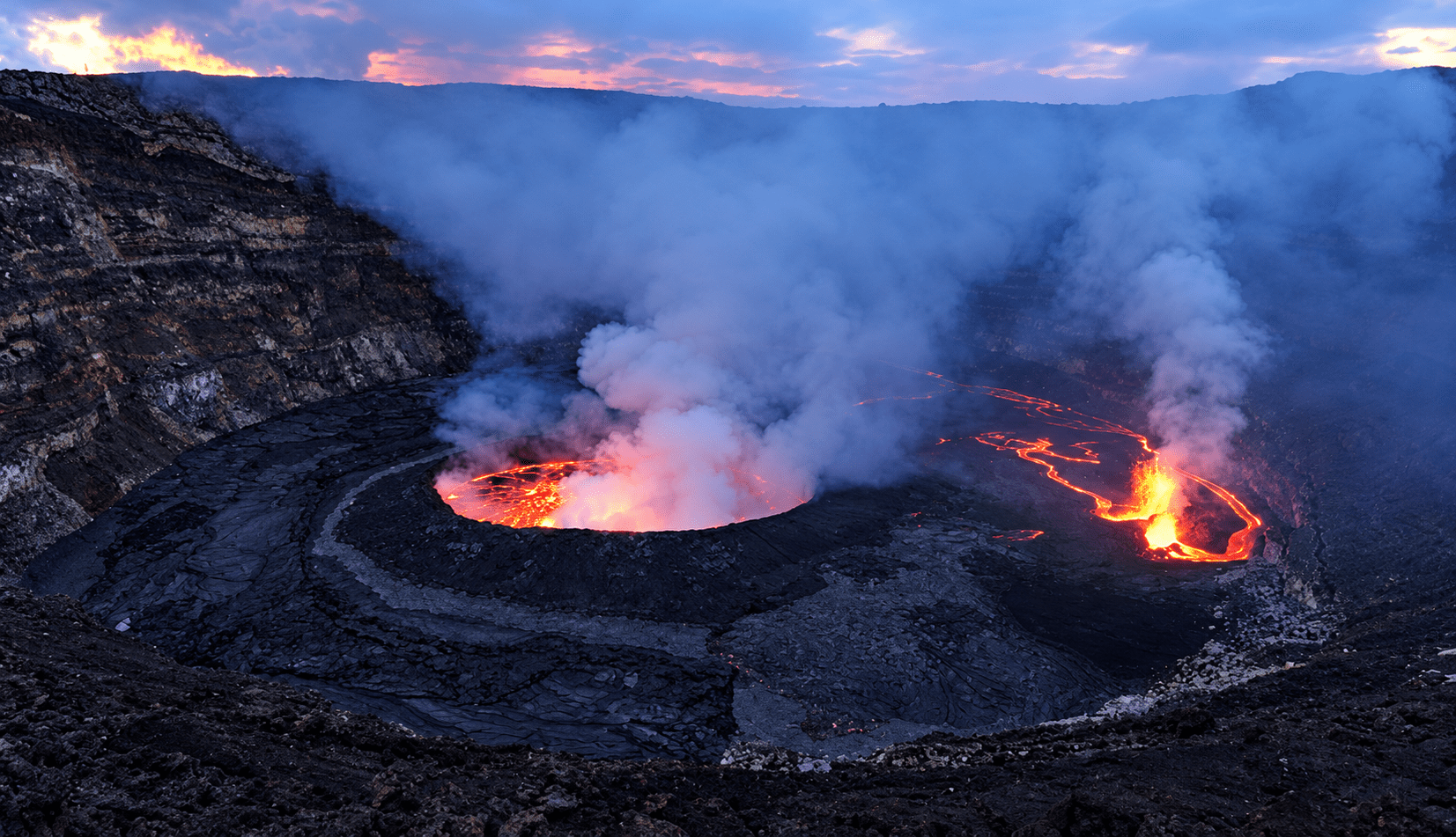 image_nyiragongo_crater_congo_safaris